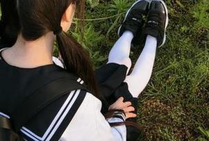最新写真集出炉：西尔酱豹纹，瞬间让你想变身“猫女”！