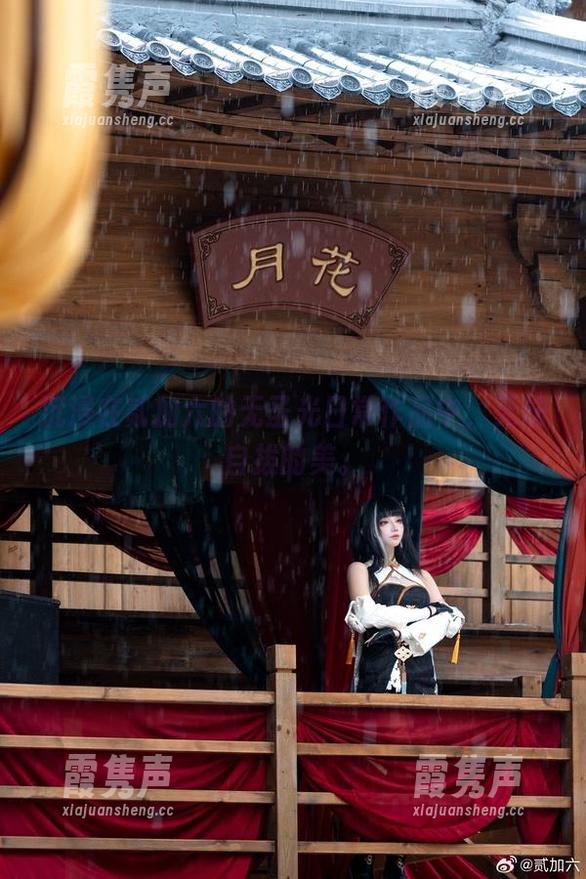 沉浸在贰加六的无圣光日常作品中，无法自拔的美。