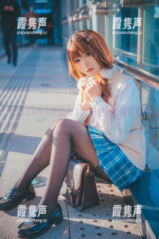 雪琪SAMA 雪琪SAMA带我们飞:天使风格的写真集,感觉都要飘了