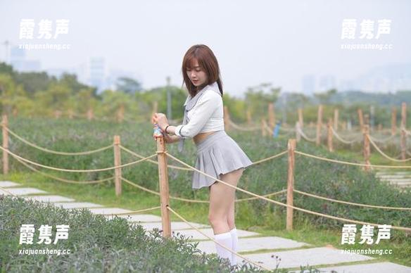 魔镜街拍 - 寒风里的极品美感，婷婷的肉丝写真和套图让人欲罢不能！