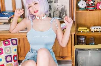 黑猫猫ovo的体操服自拍，更新你的想象力！